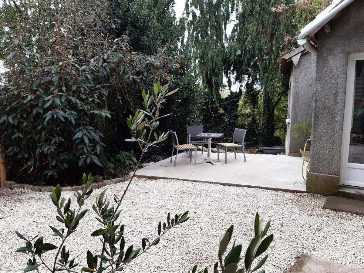 Le Jean Moulin Bouglainval Exterior foto